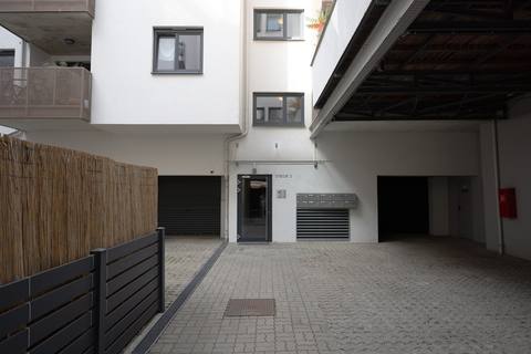 Innenhof mit Eingang zur Stiege 2